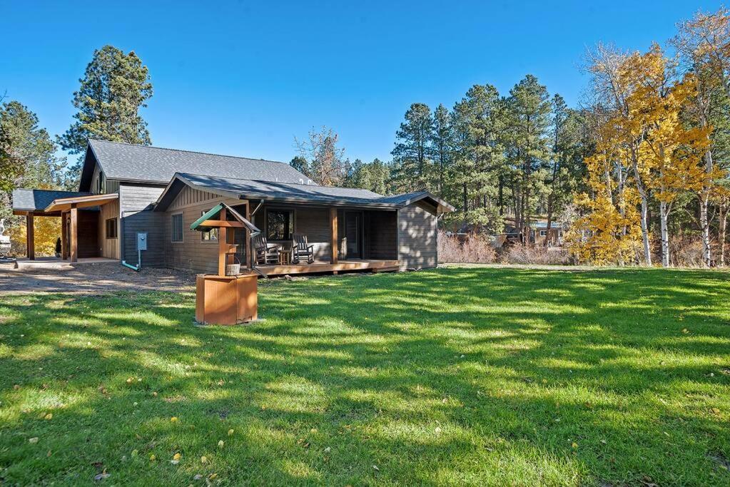 The Haven-Rustic Secluded Cabin Custer Exterior photo