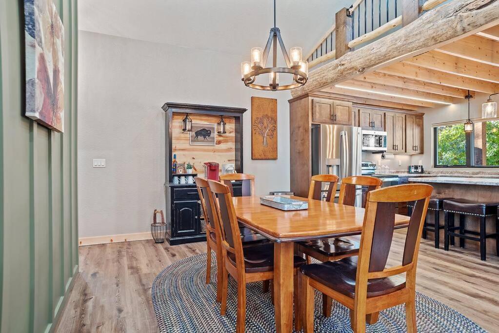 The Haven-Rustic Secluded Cabin Custer Exterior photo