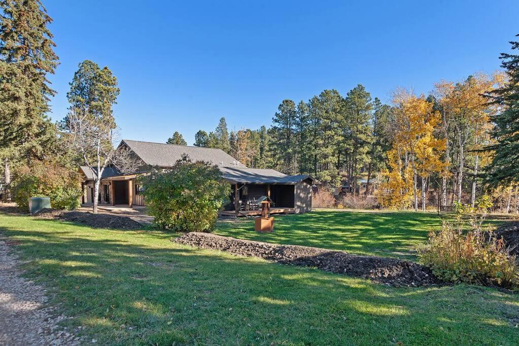 The Haven-Rustic Secluded Cabin Custer Exterior photo